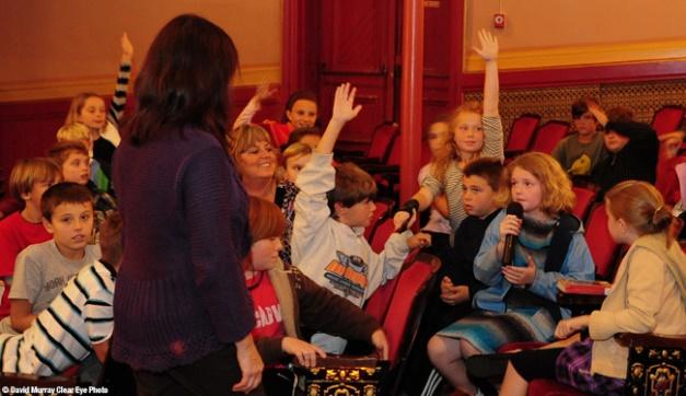 Filling the Hall with local elementary students